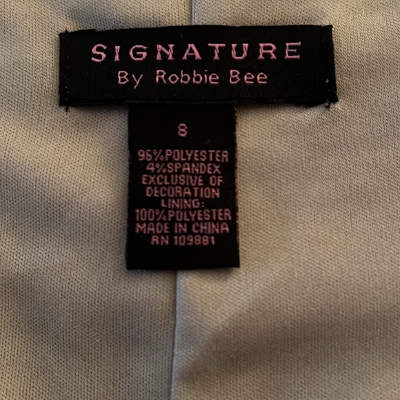 TAUPE DRESS - Picture 2 of 5